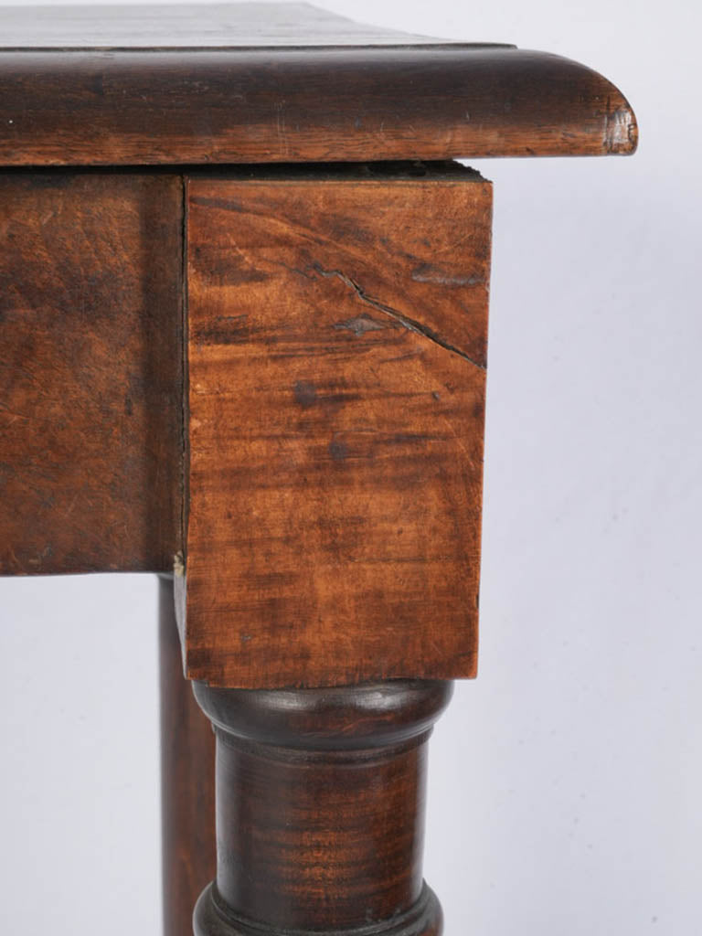 Traditional turned leg wall console