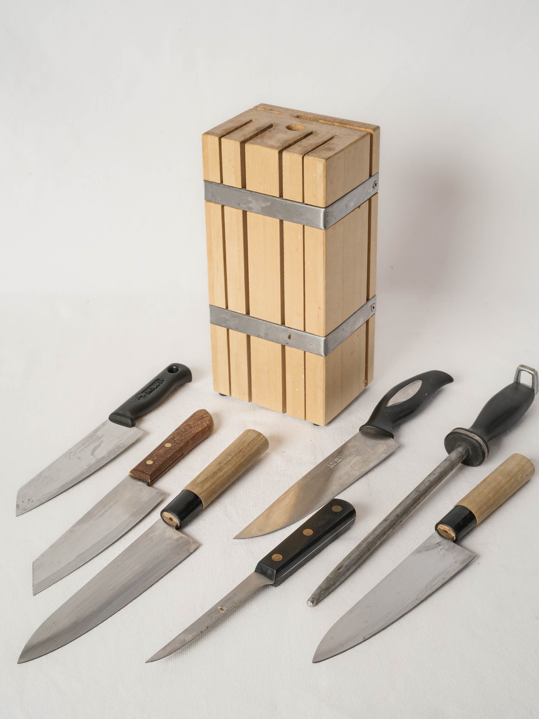 French Knife Set in a Wooden Block from Patricia Wells’s Cooking School - Set 3