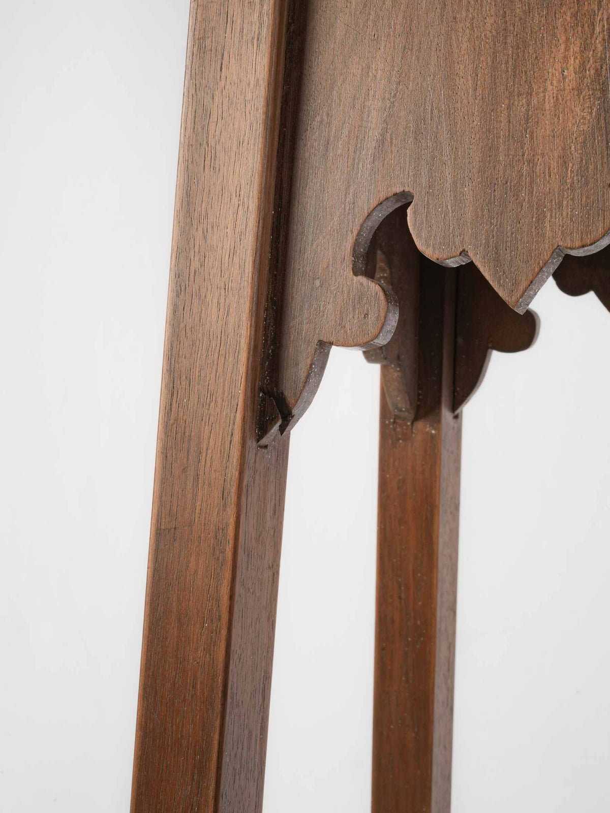 Art Nouveau Walnut Pedestal Stand, circa 1900 - 39¾"