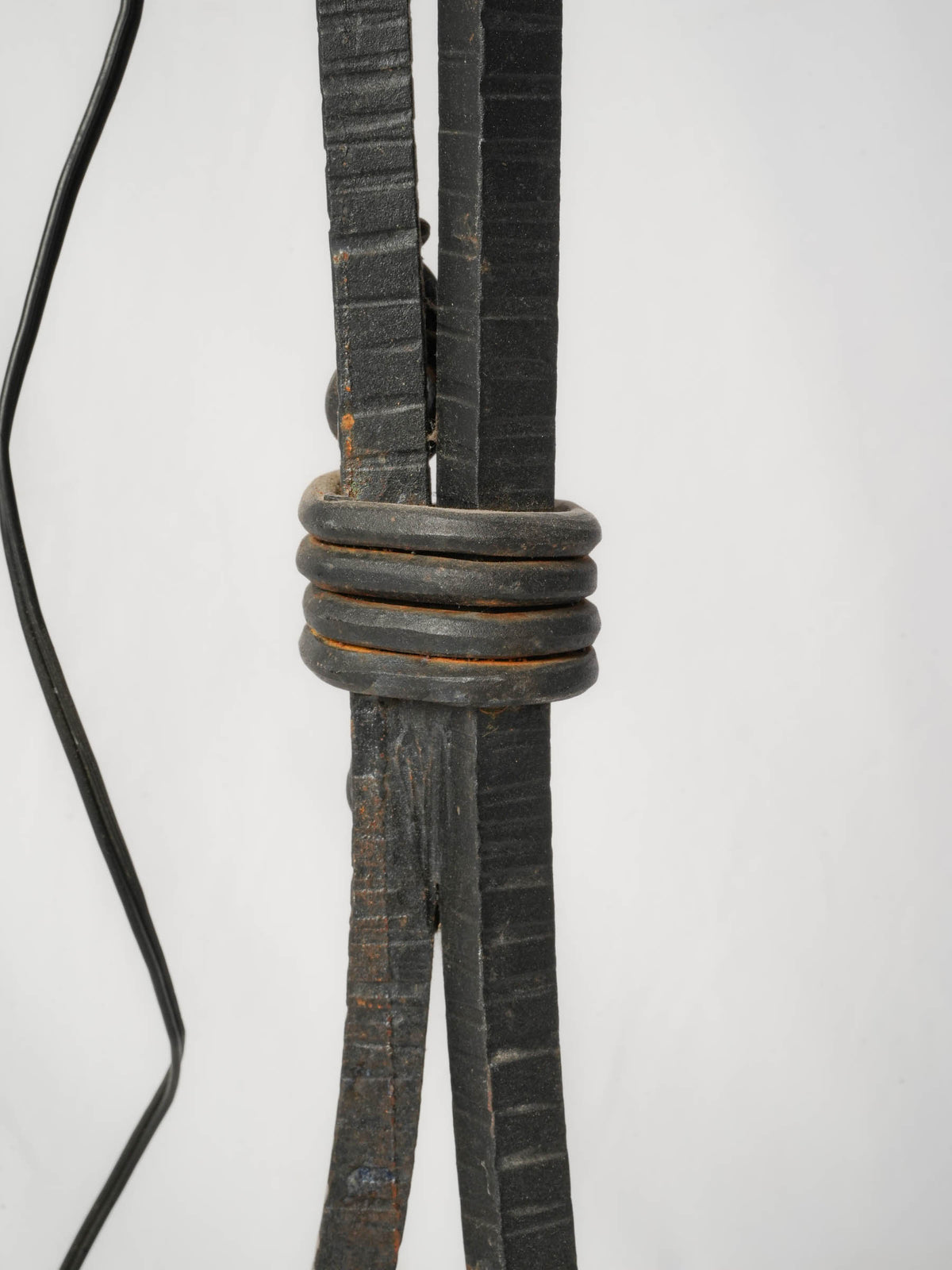 1930s French Art Deco Wrought-Iron Floor Lamp with Grapevine Decoration - 72¾"