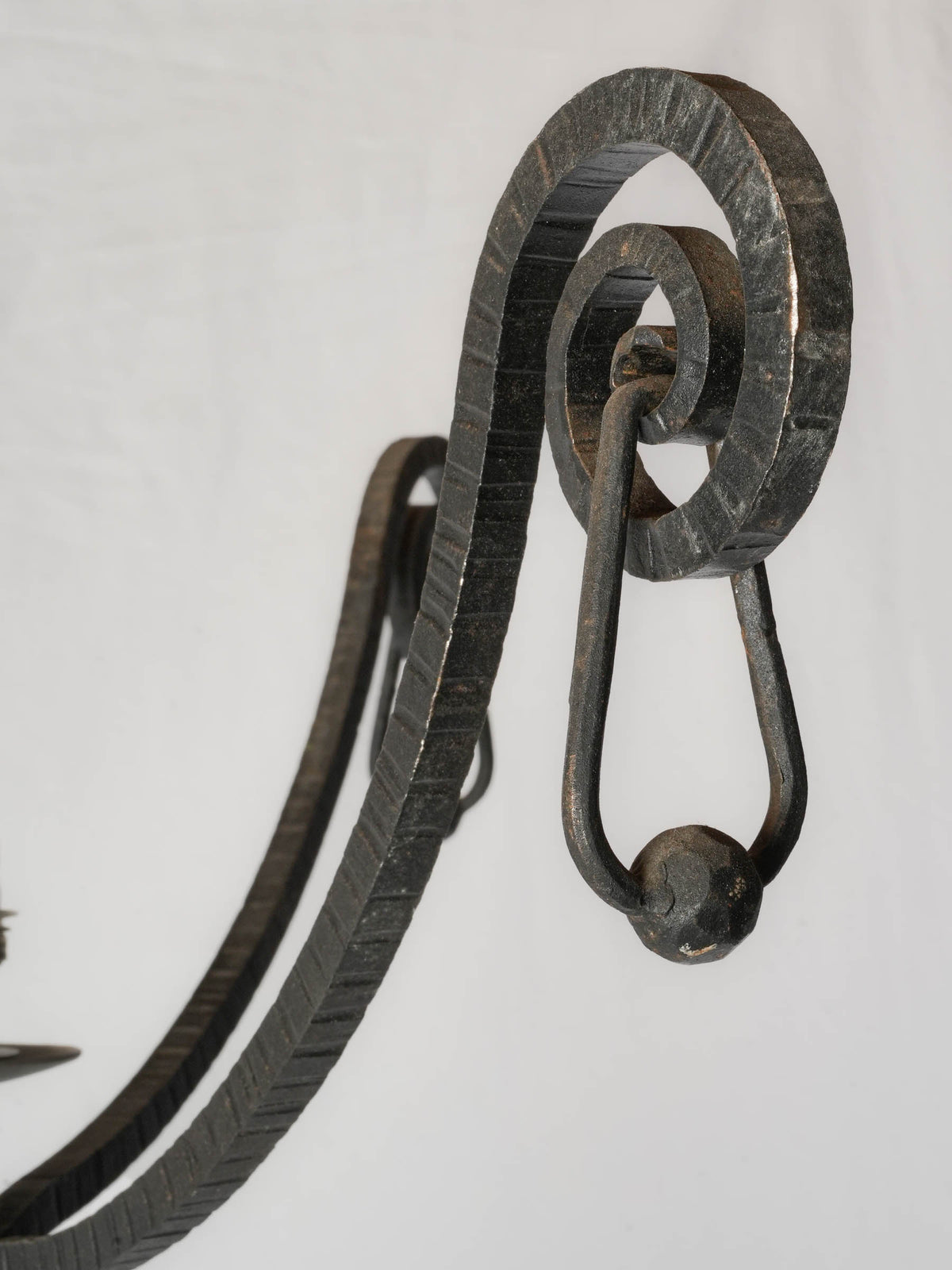 1930s French Art Deco Wrought-Iron Floor Lamp with Grapevine Decoration - 72¾"