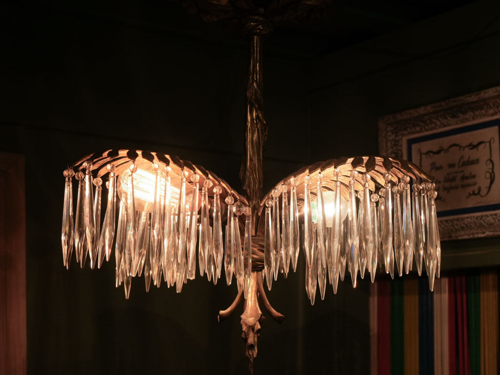 Sophisticated bow-adorned chandelier