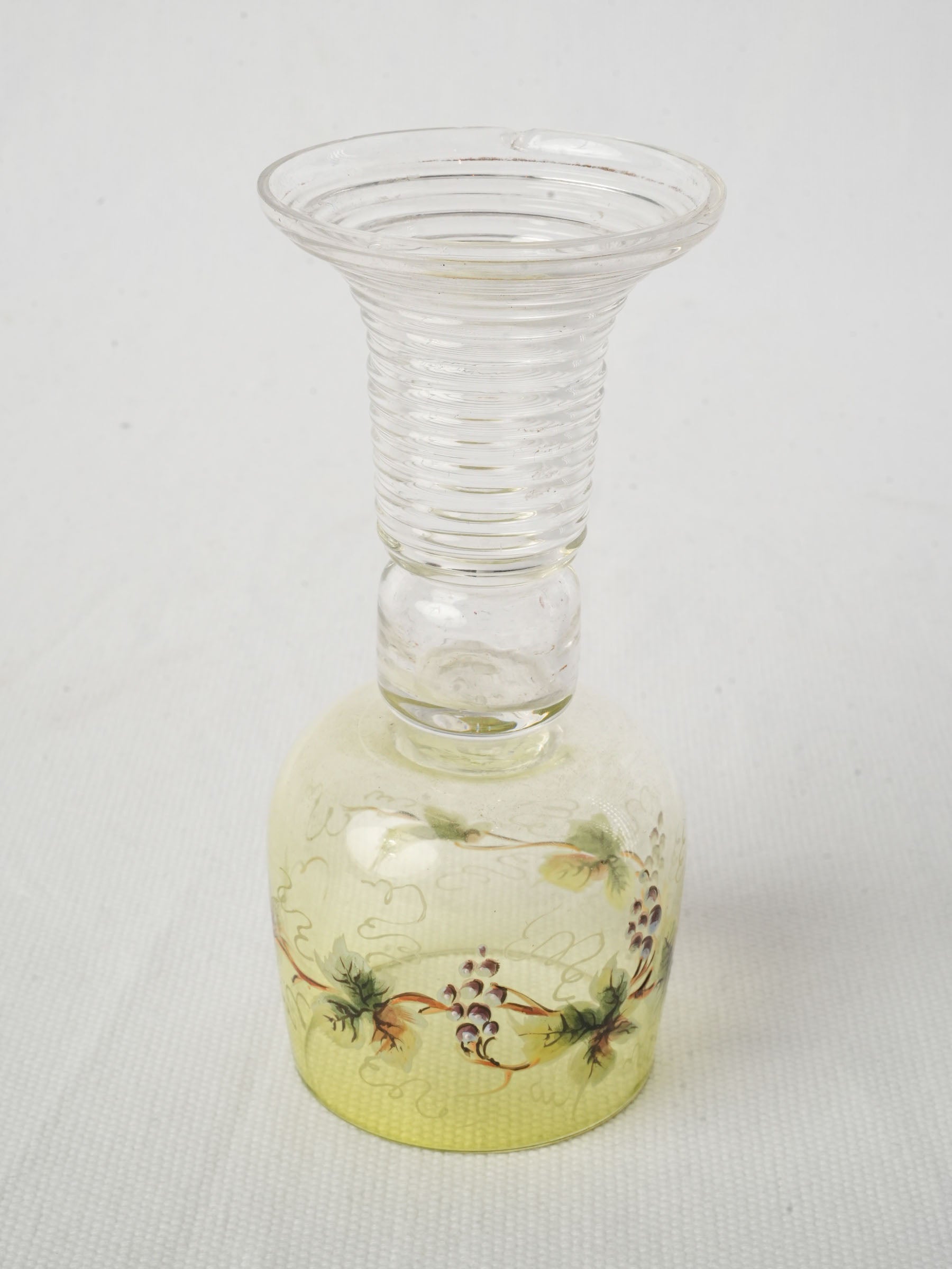 Decorative vine motif stemware