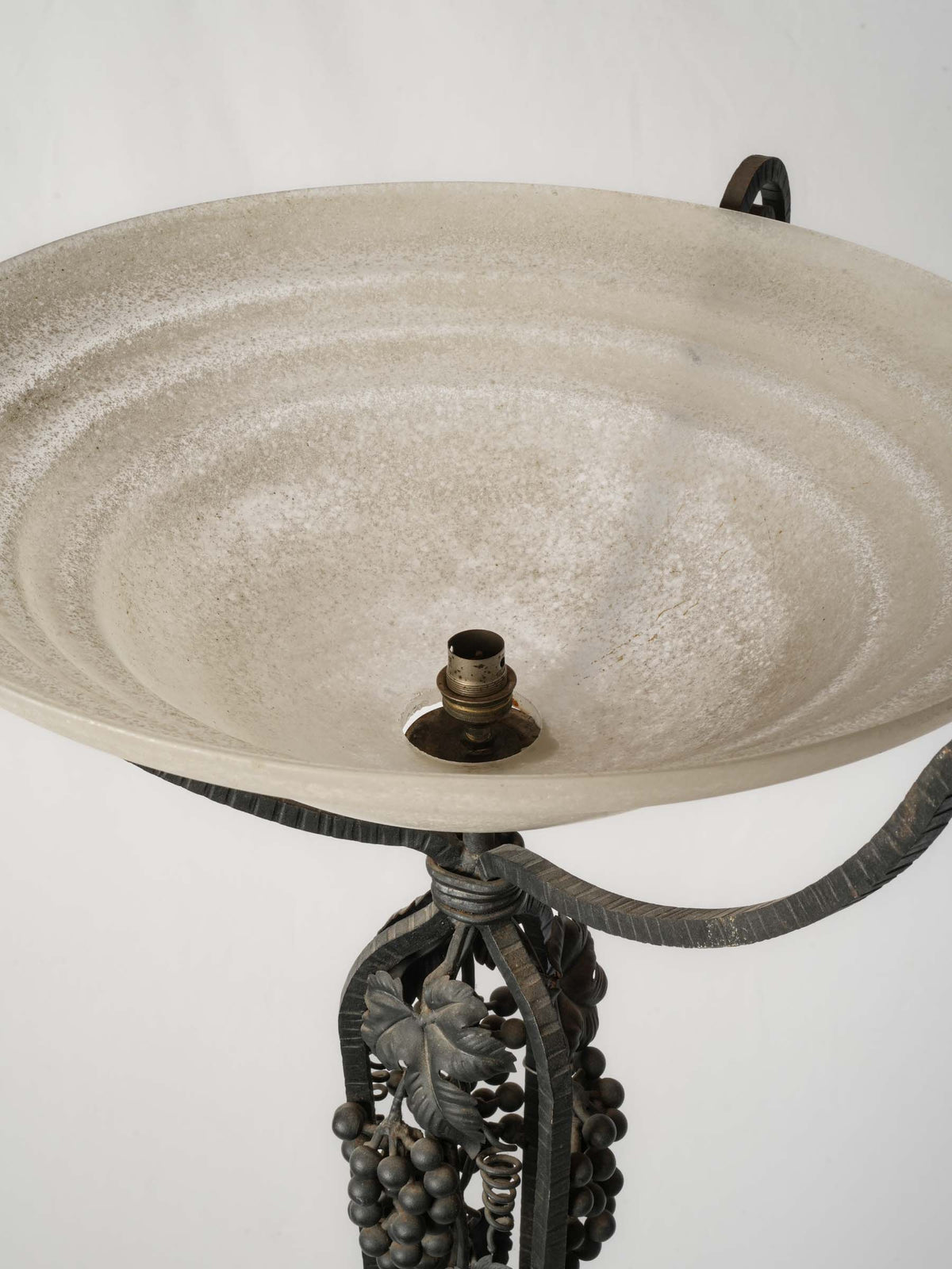 1930s French Art Deco Wrought-Iron Floor Lamp with Grapevine Decoration - 72¾"