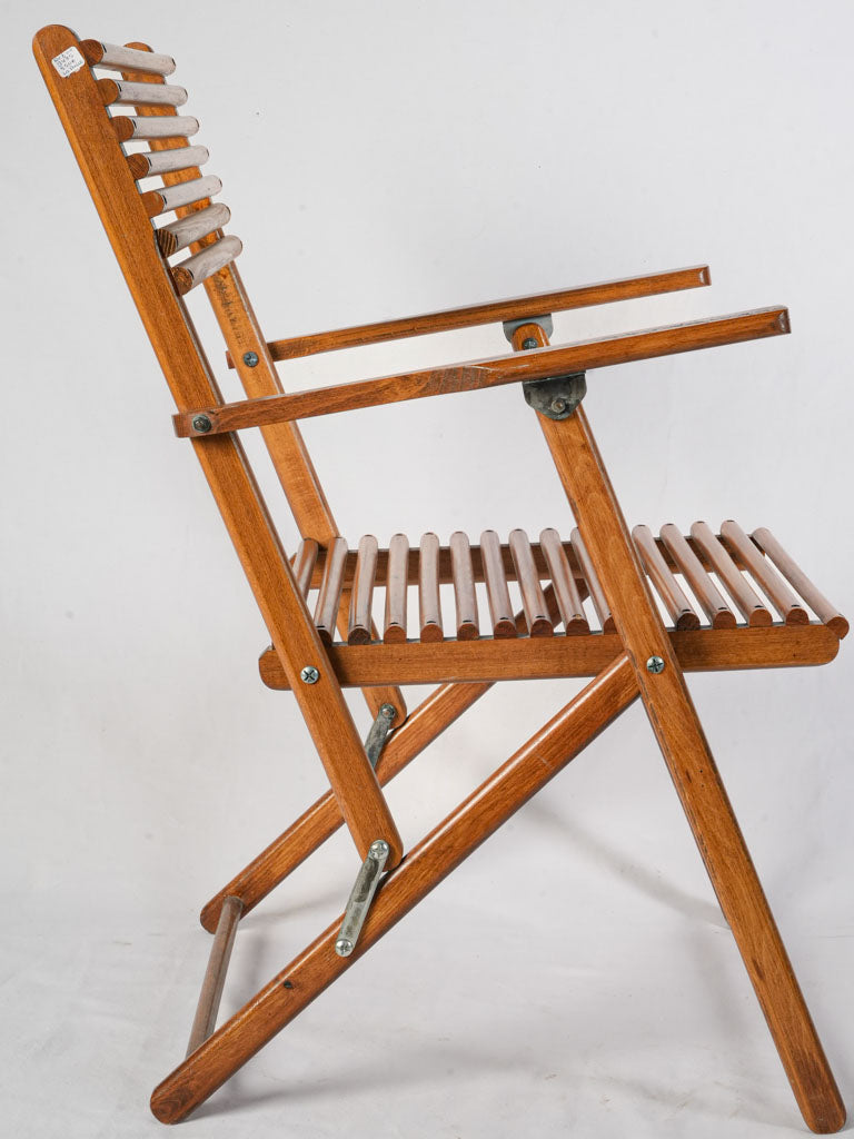 Timeless oak patio chairs