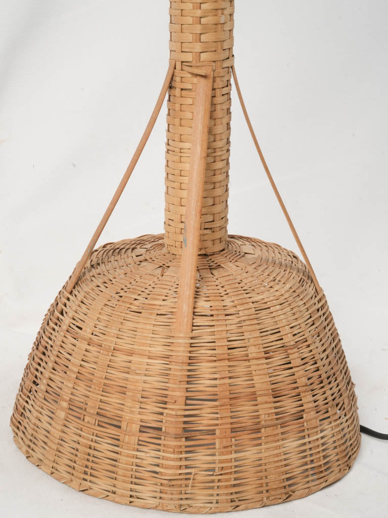 Chic retro rattan lamp  