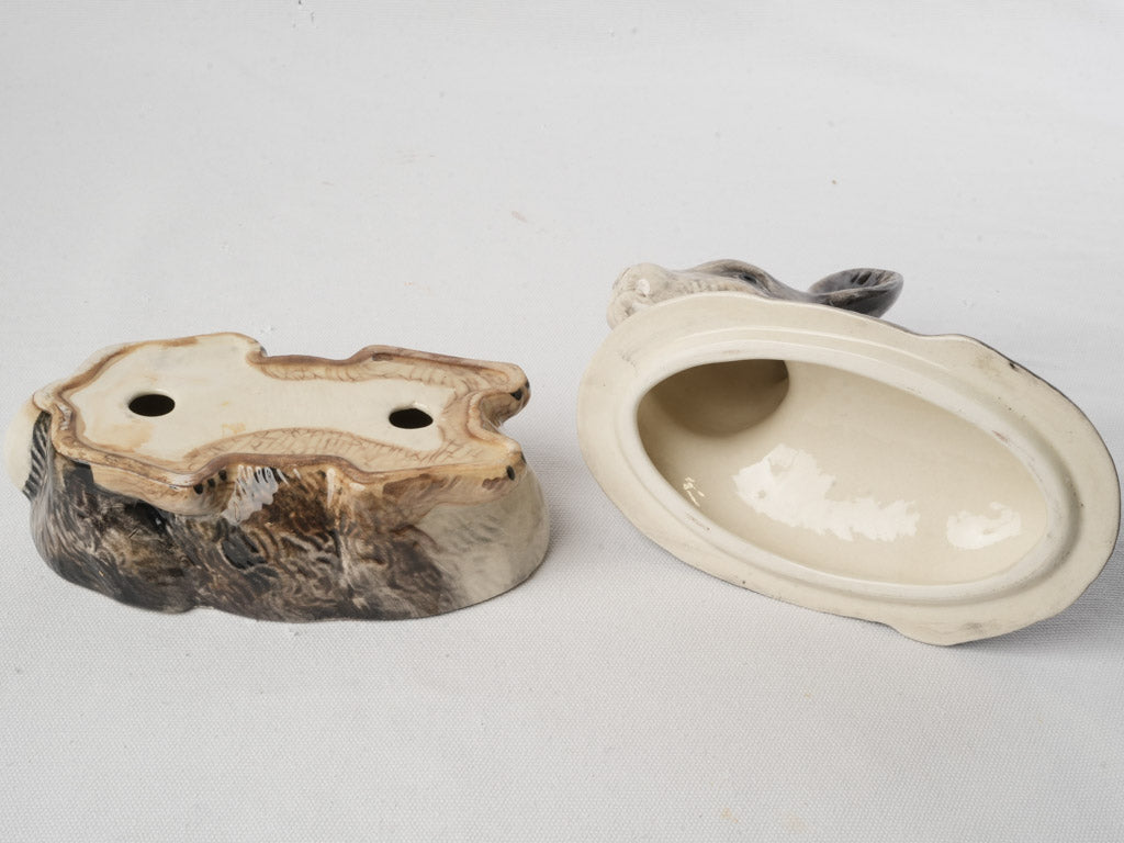 Elegant barbotine style vide-poche