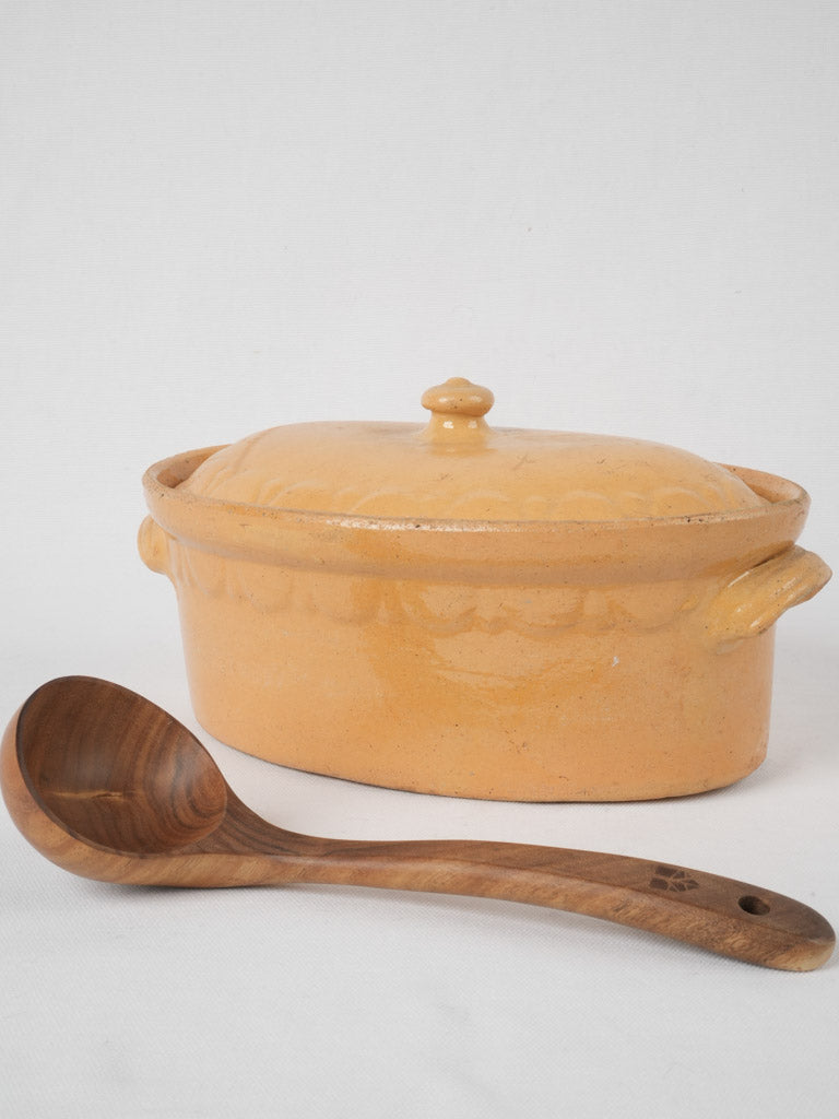 Nineteenth-century ocher glaze French pottery