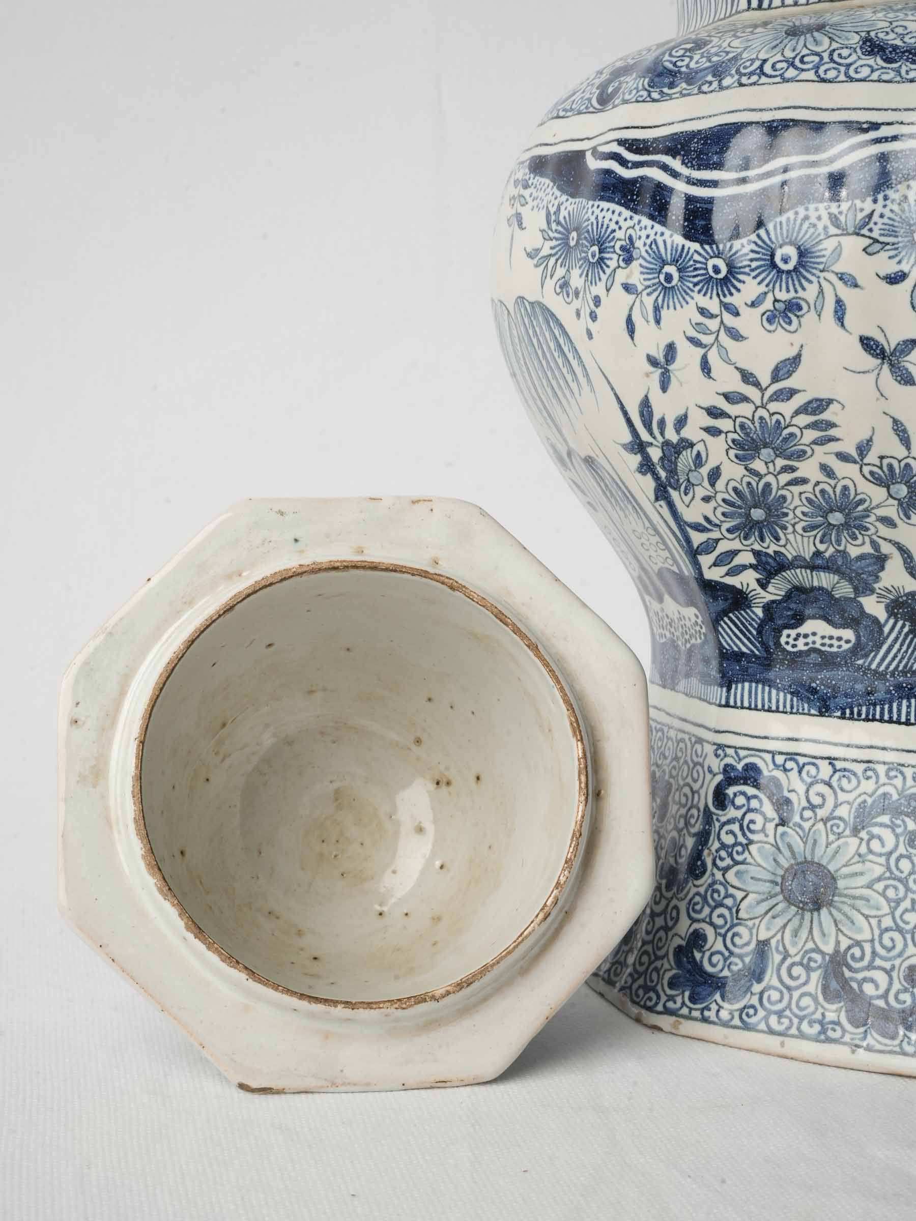 Exquisite vintage display centerpiece