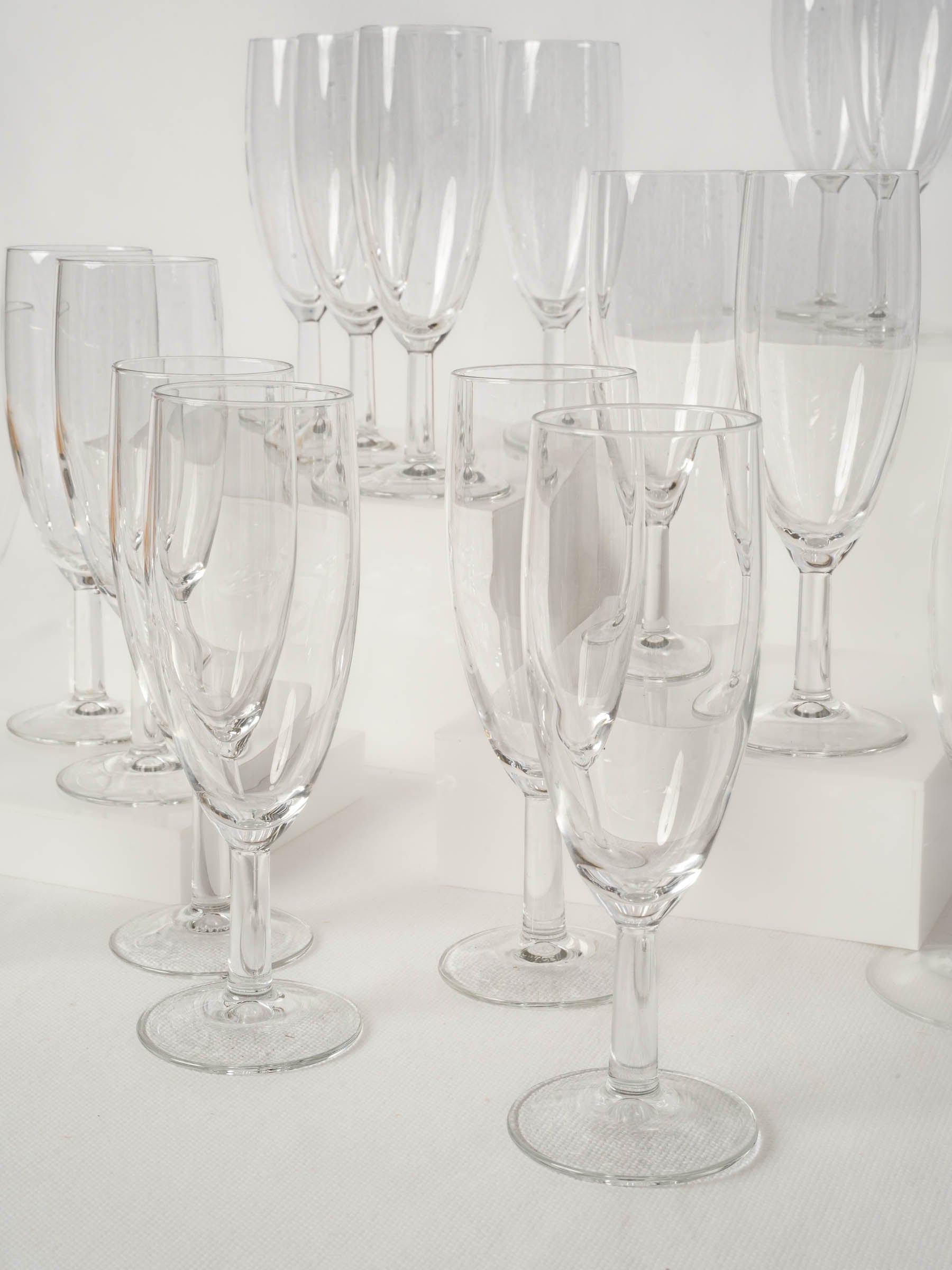 Set of 24 Elegant French Clear Glass Champagne Flutes