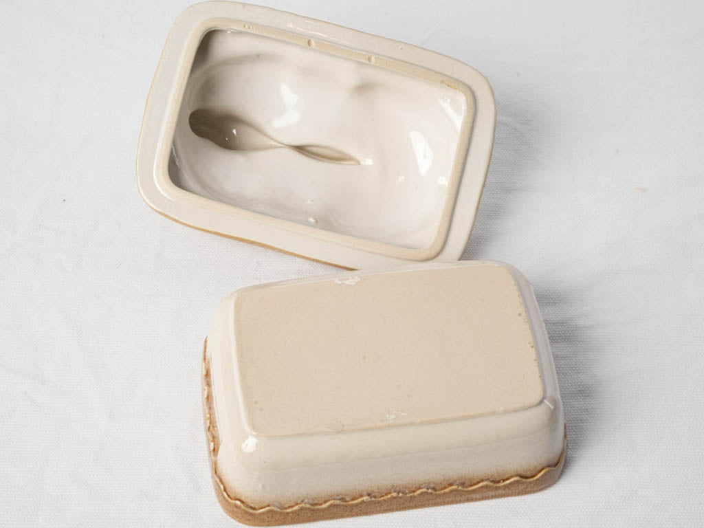 Attentive pose rabbit dish