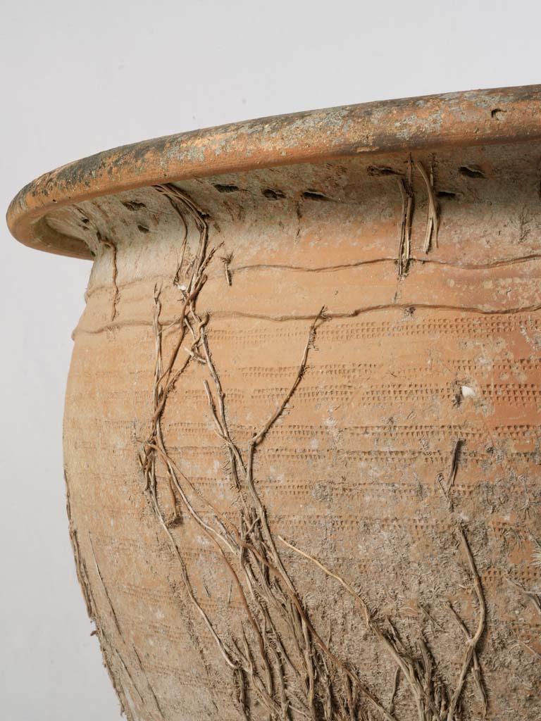 Textured patina large washing tub