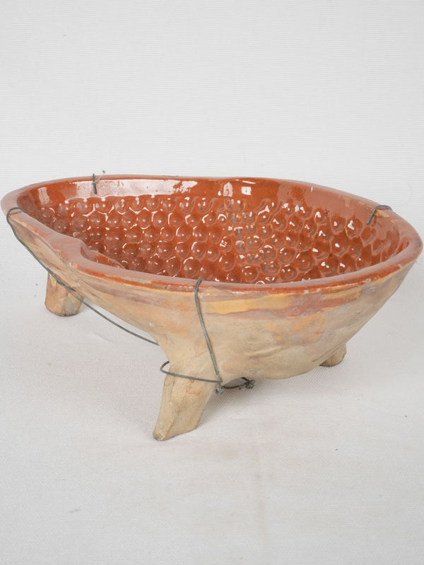 Rustic brown grape-shaped terracotta Mold