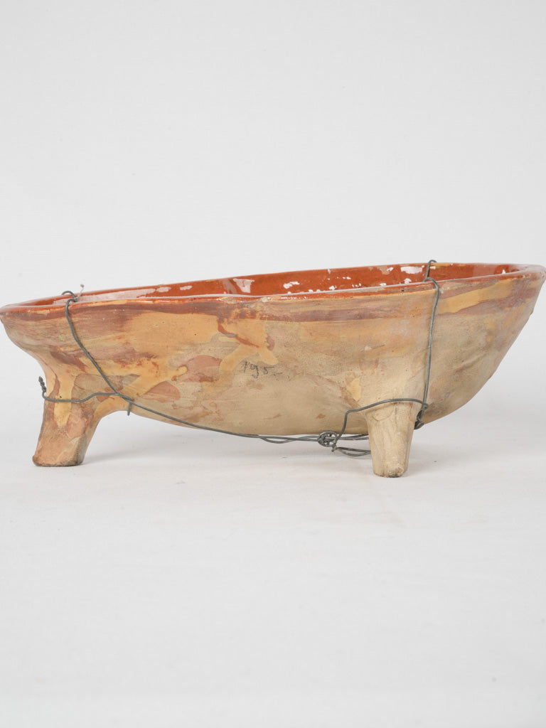 Time-honored brown Gugelhupf cake Mold