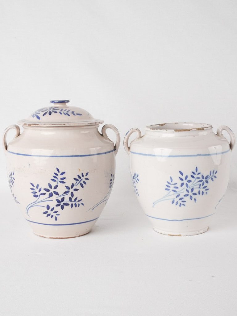 2 blue & white pots - Martres-Toulosane
