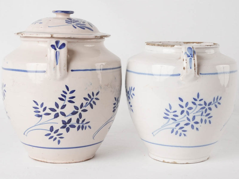2 blue & white pots - Martres-Toulosane