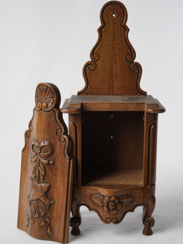 Warm chestnut patina spice holder  