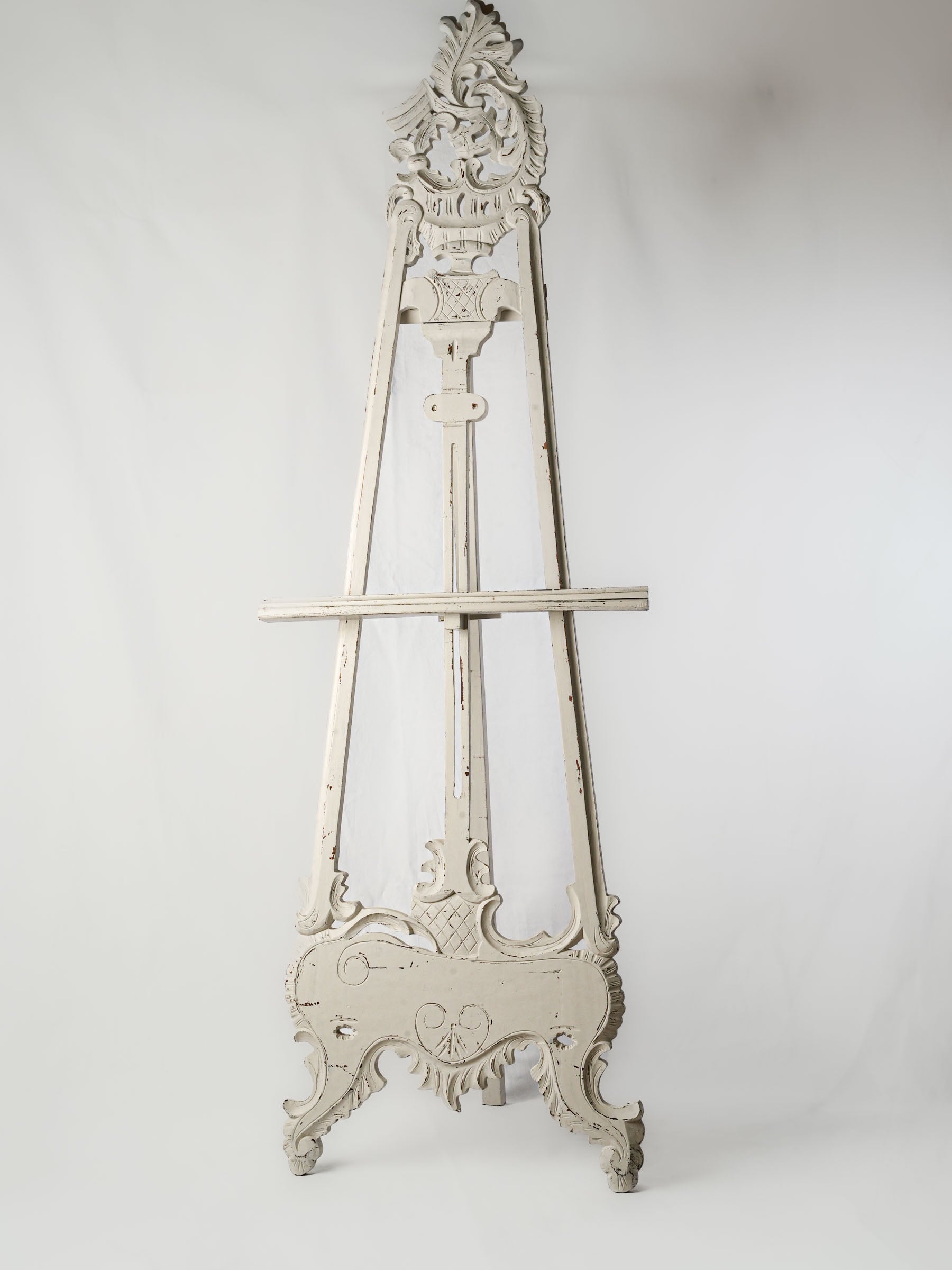 Elegant ornate wooden easel