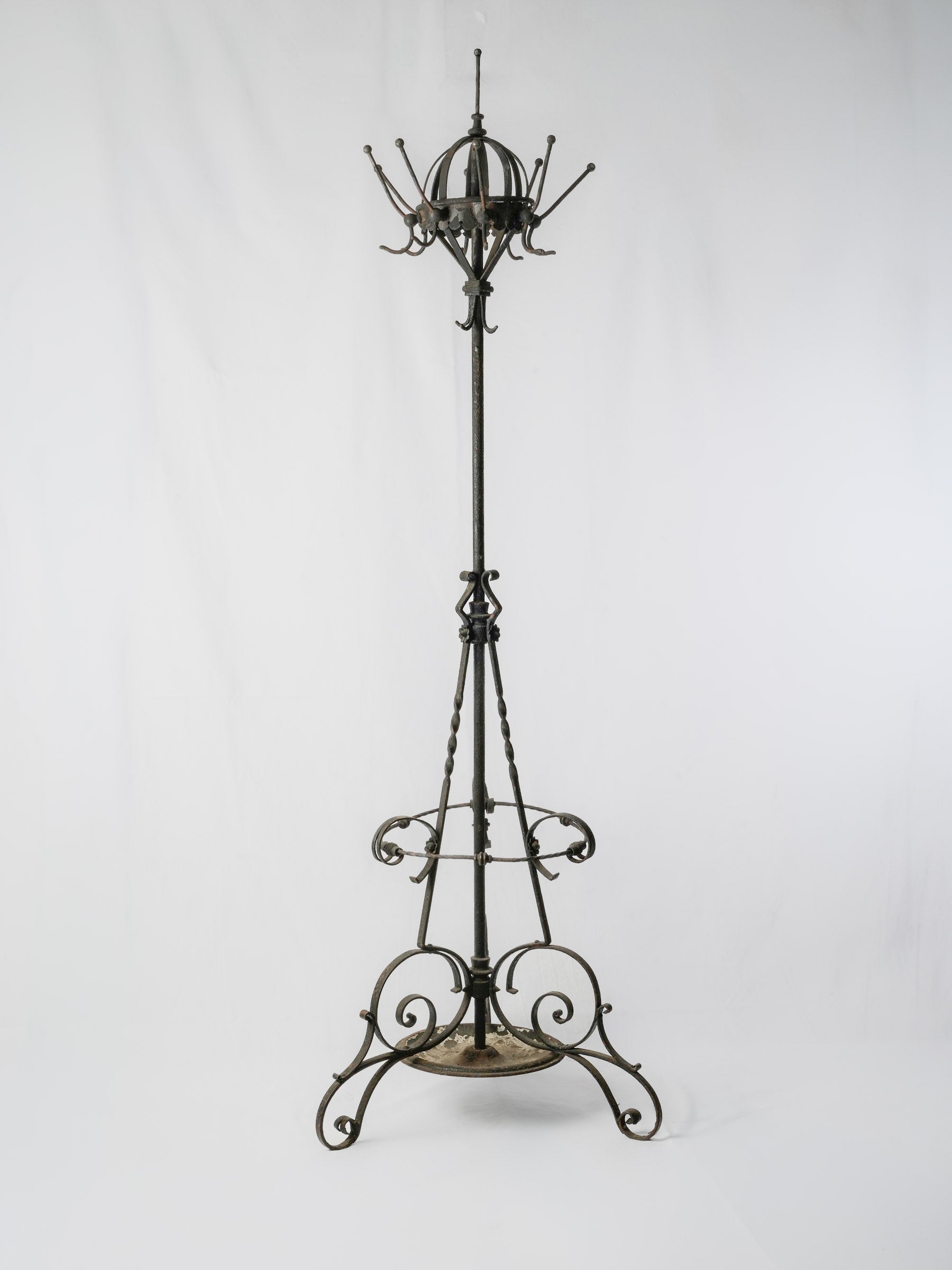 Nostalgic vintage umbrella holder