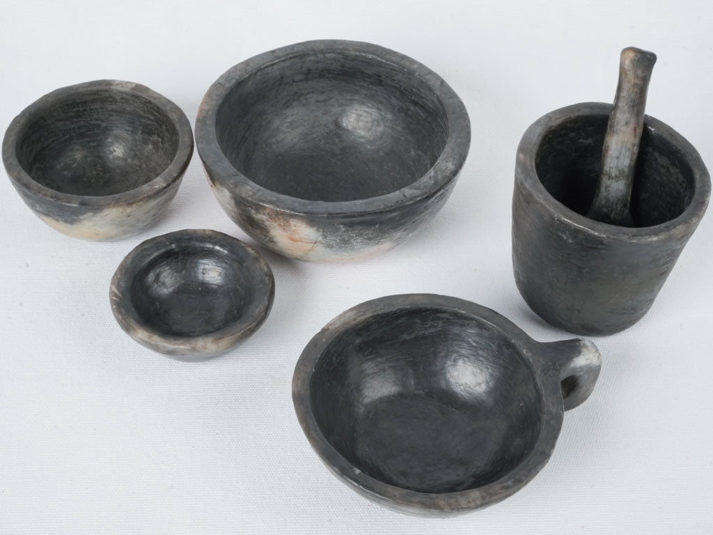 Exquisite decorative Sejnane pottery set