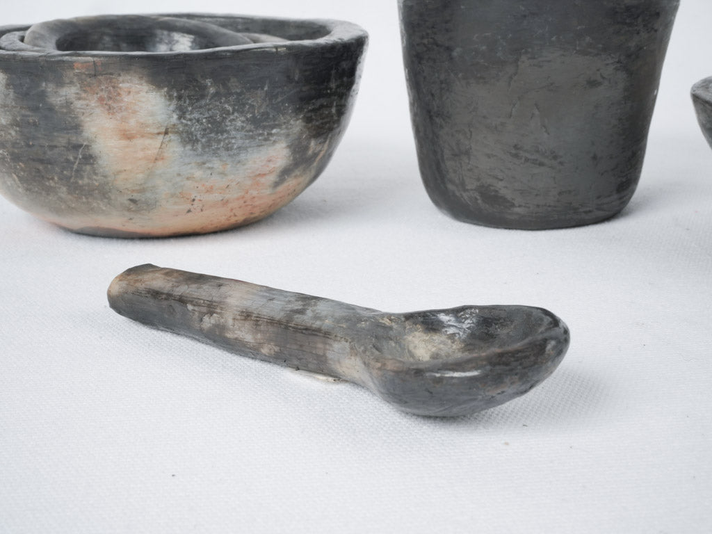 Vintage decorative Sejnane pottery cups
