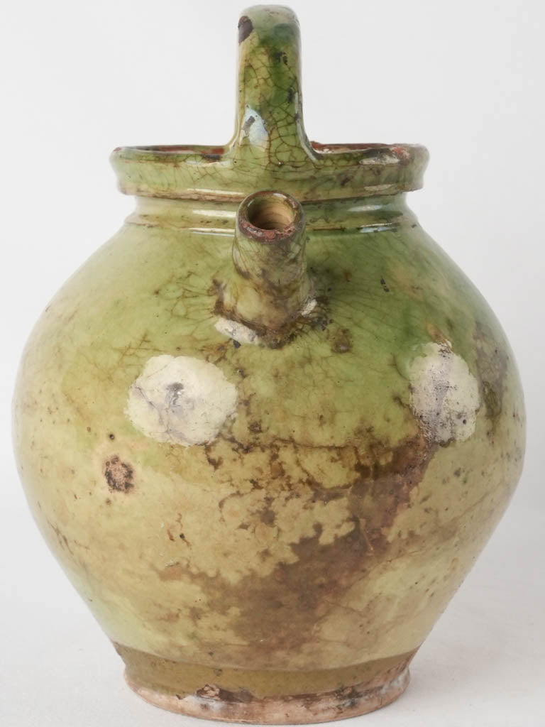 Pale green water pitcher w/ lid 11¾"