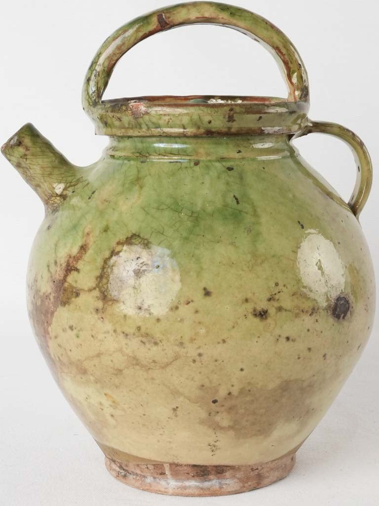 Pale green water pitcher w/ lid 11¾"