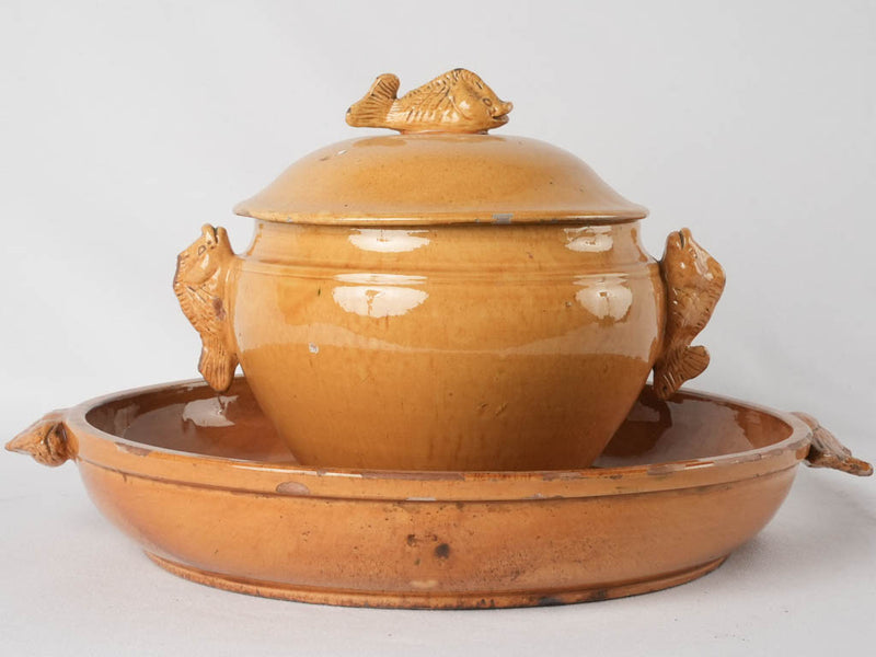 Mid-century La Bonne Ménagère bowl