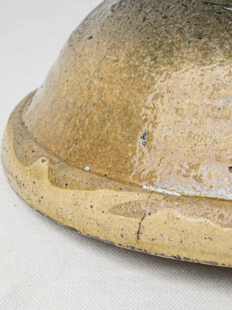 Straw-yellow glazed cooking pan  