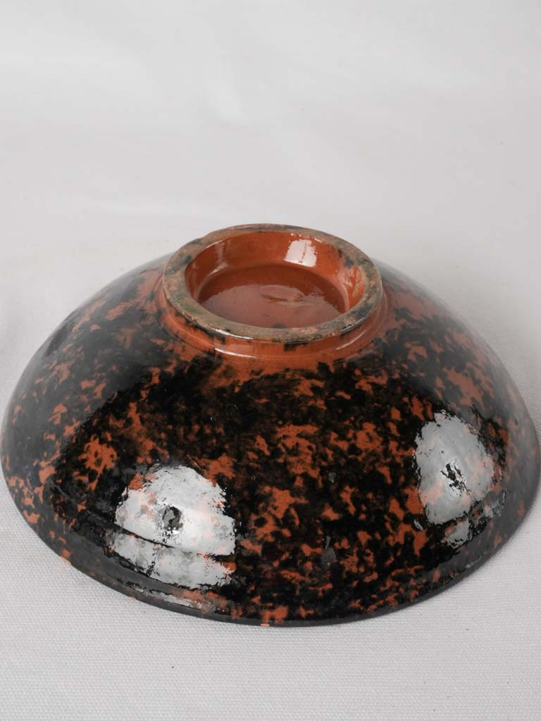 Nostalgic brown stoneware prep bowl
