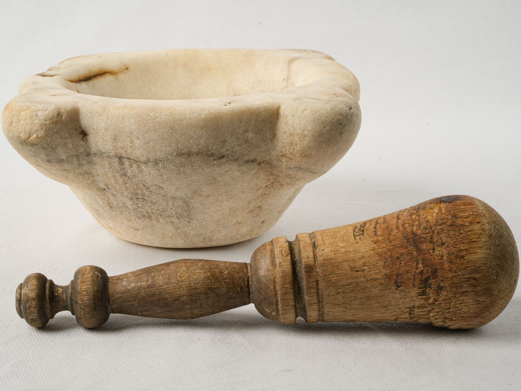 Durable kitchen pestle set