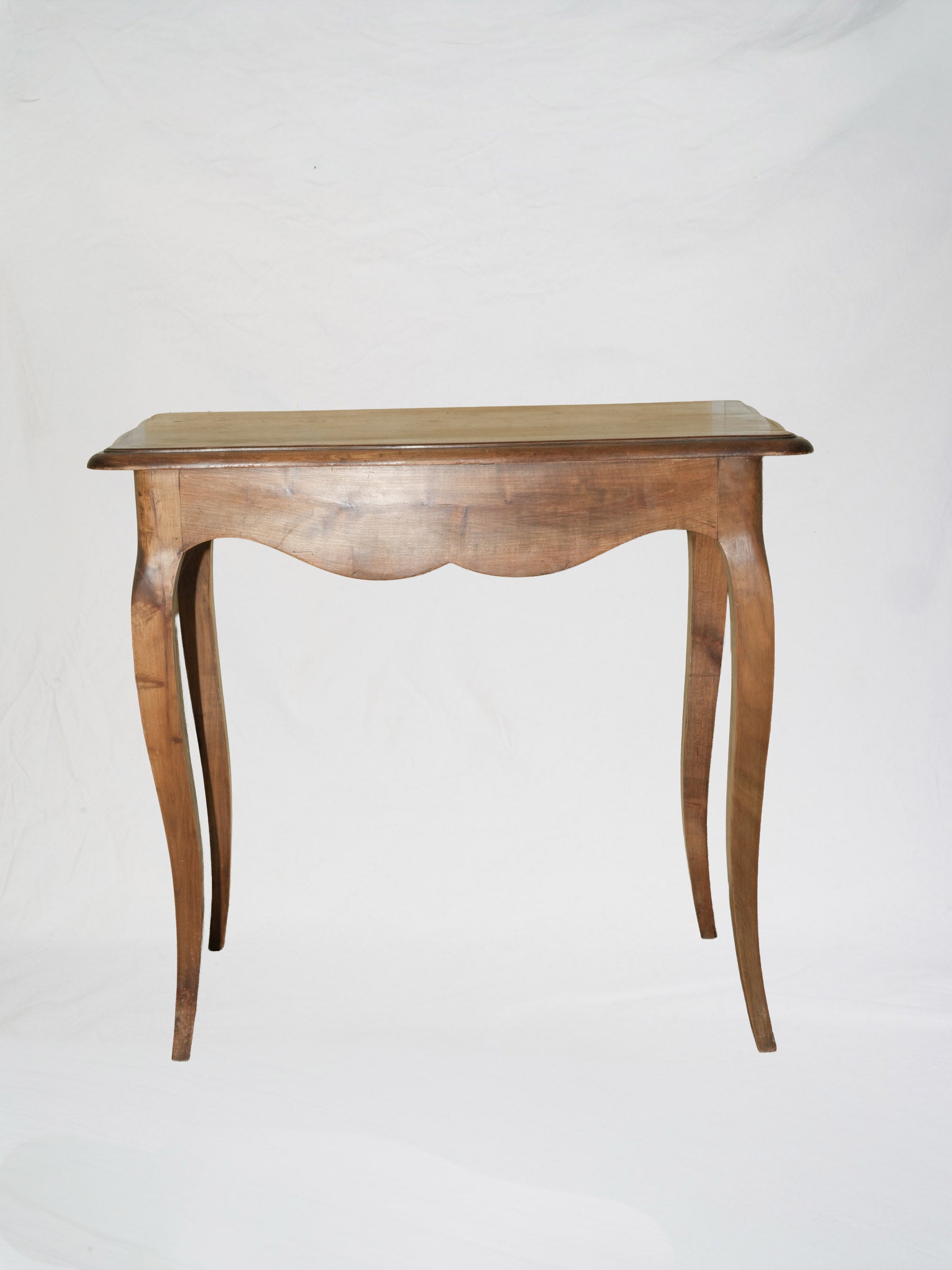 French Oak Side Table with Cabriole Legs, Early 20th Century