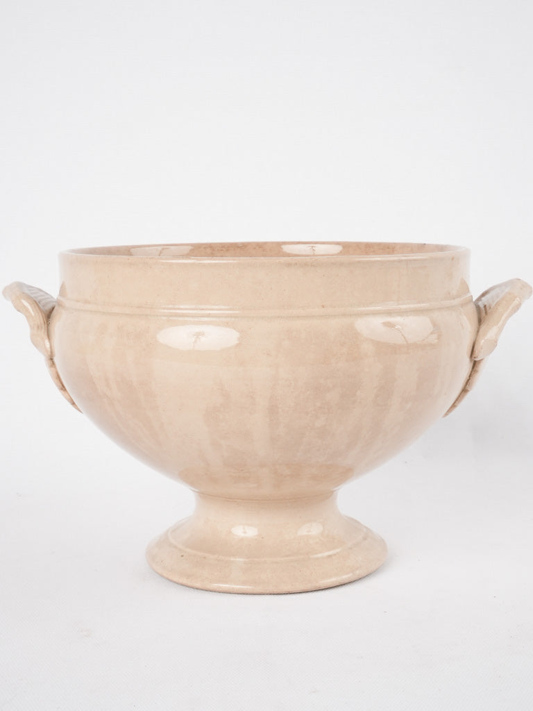 Choisy-le-Roi HB earthenware tureen base