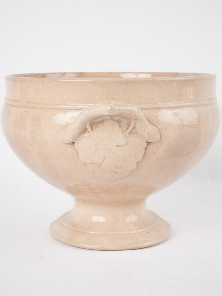 Choisy-le-Roi HB earthenware tureen base