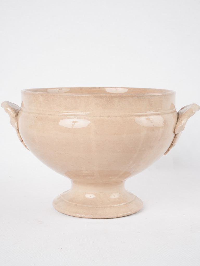 Choisy-le-Roi HB earthenware tureen base