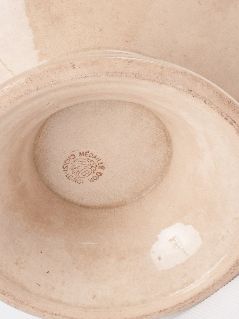 Choisy-le-Roi HB earthenware tureen base