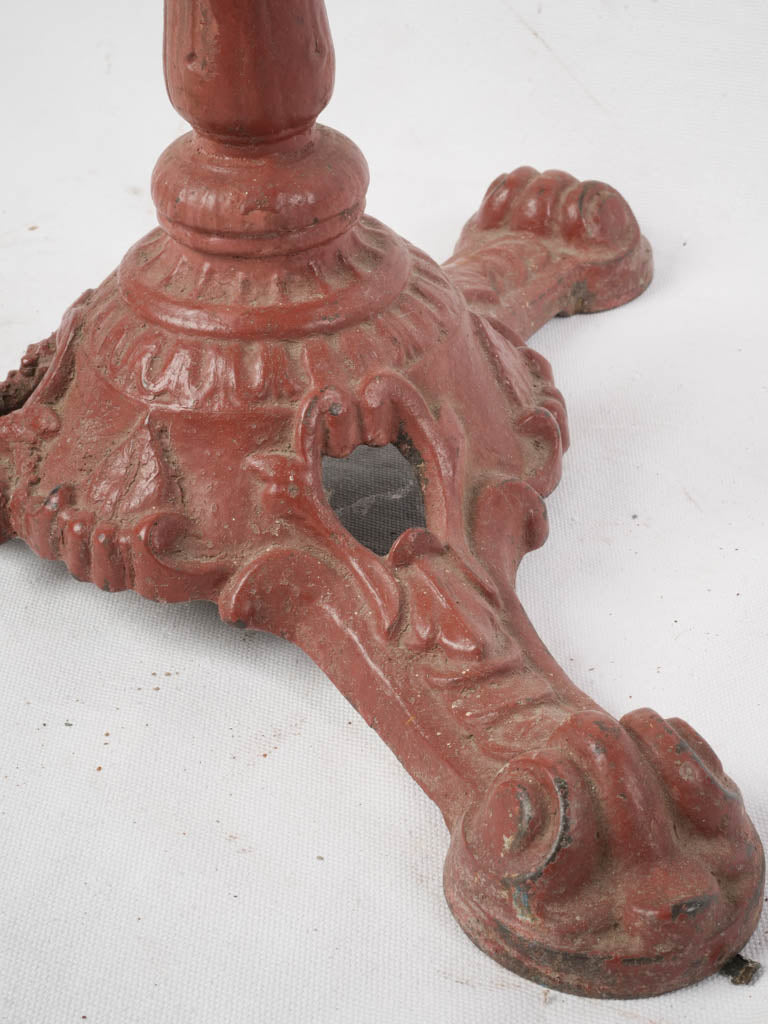 Elegant foliate relief side table  