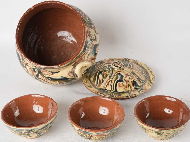 Jaspée soupier and 3 little bowls