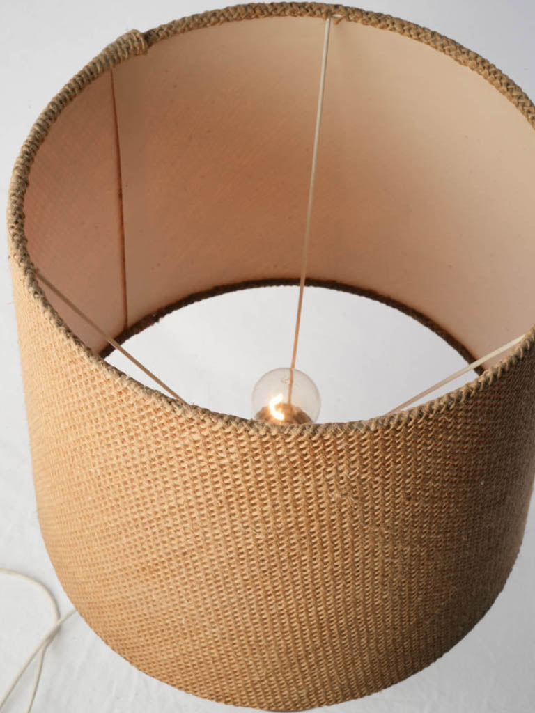 Glossy ceramic lighting fixture  