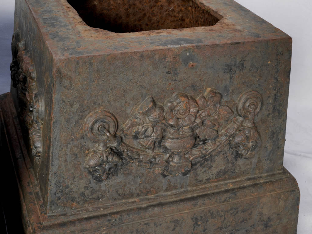 Period French garden stands