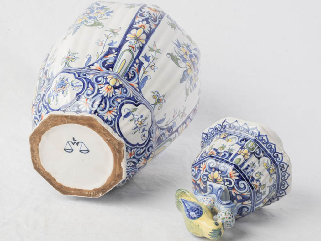 Articulated decorative ceramic jar  