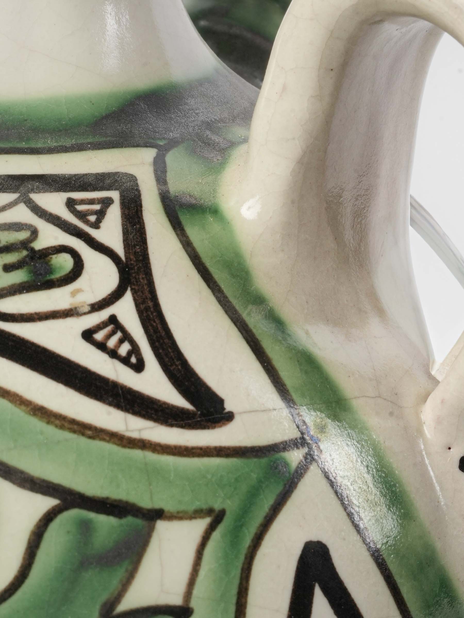 Bold graphic ceramic design