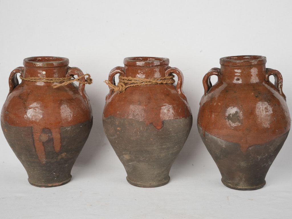 Mediterranean classic glaze-detailed jar  