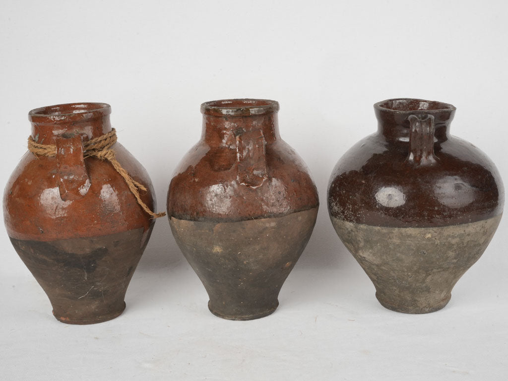 Artistic rustic neck-detailed container  