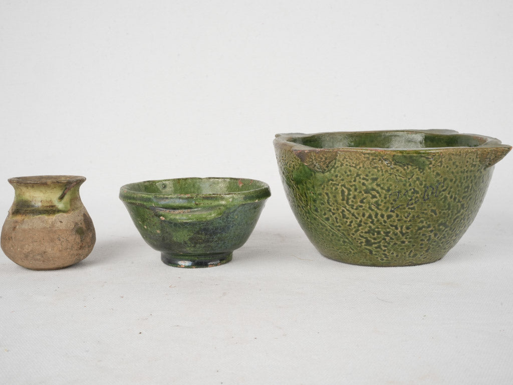 Distinctive green-glazed ceramic bowl