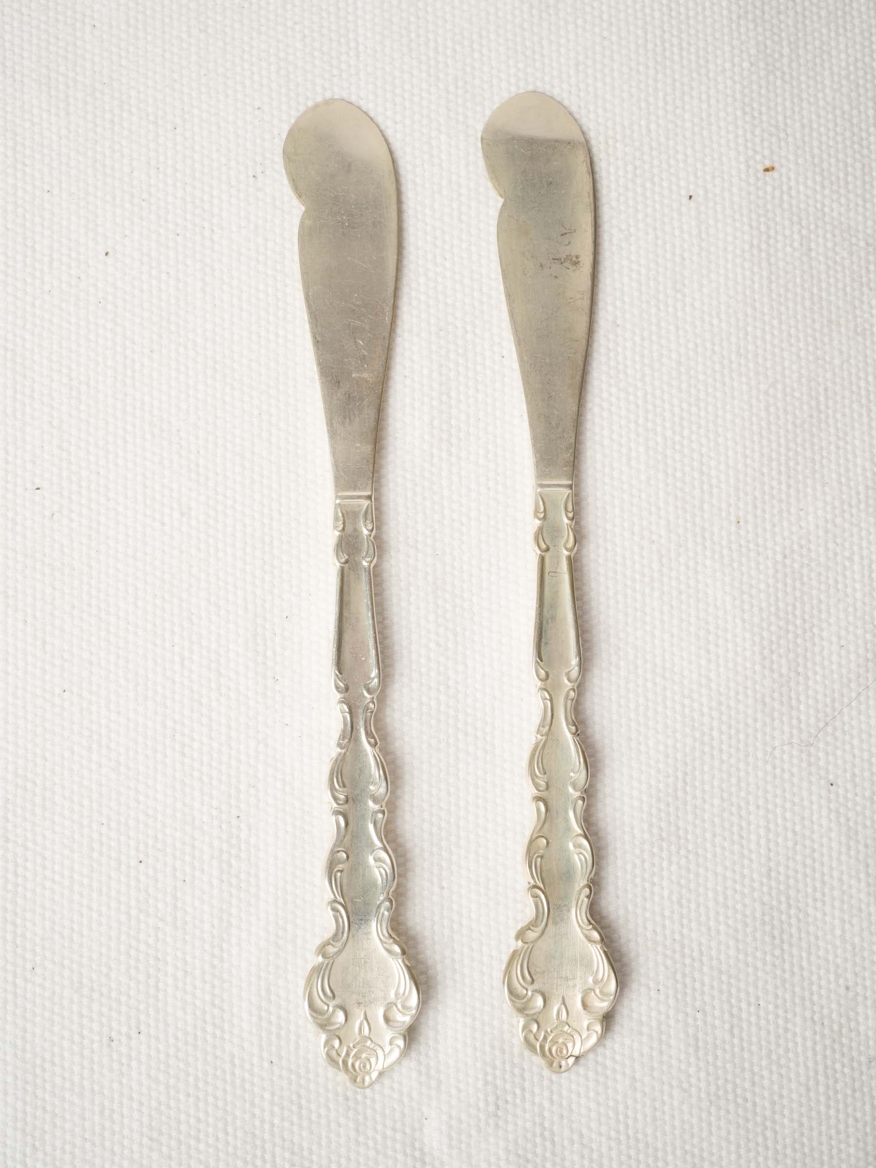 Pair of Vintage American Silverplate Butter Knives