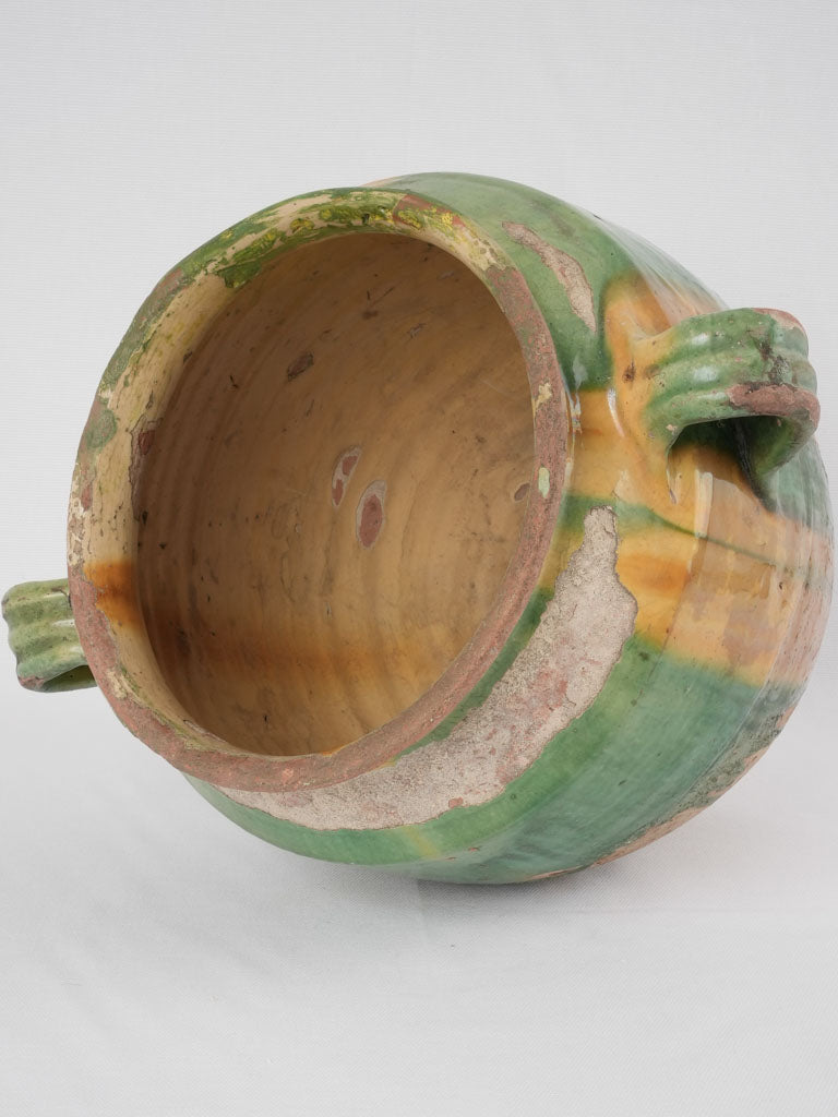 Nostalgic 19th-century French pottery accent