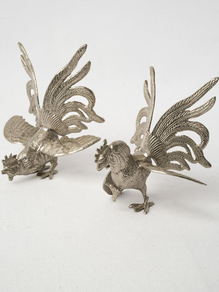 Dynamic Italian metal art sculptures
