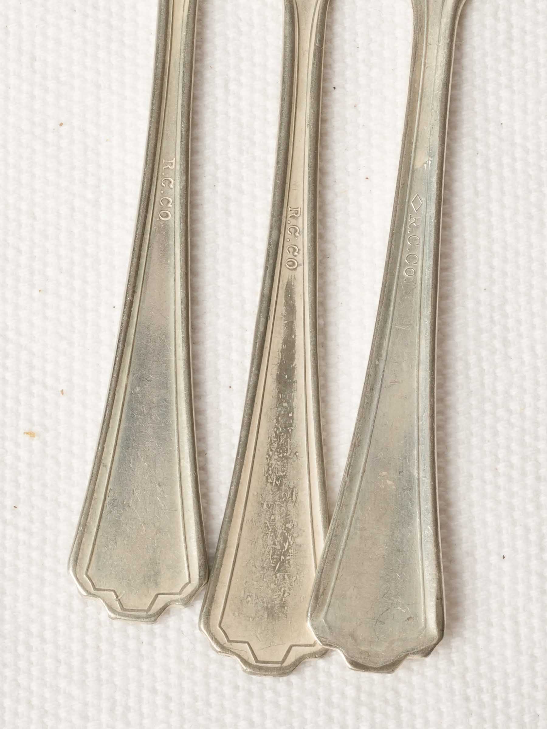 Set of 3 French Silver-Plate Butter Knives with Scalloped Handles