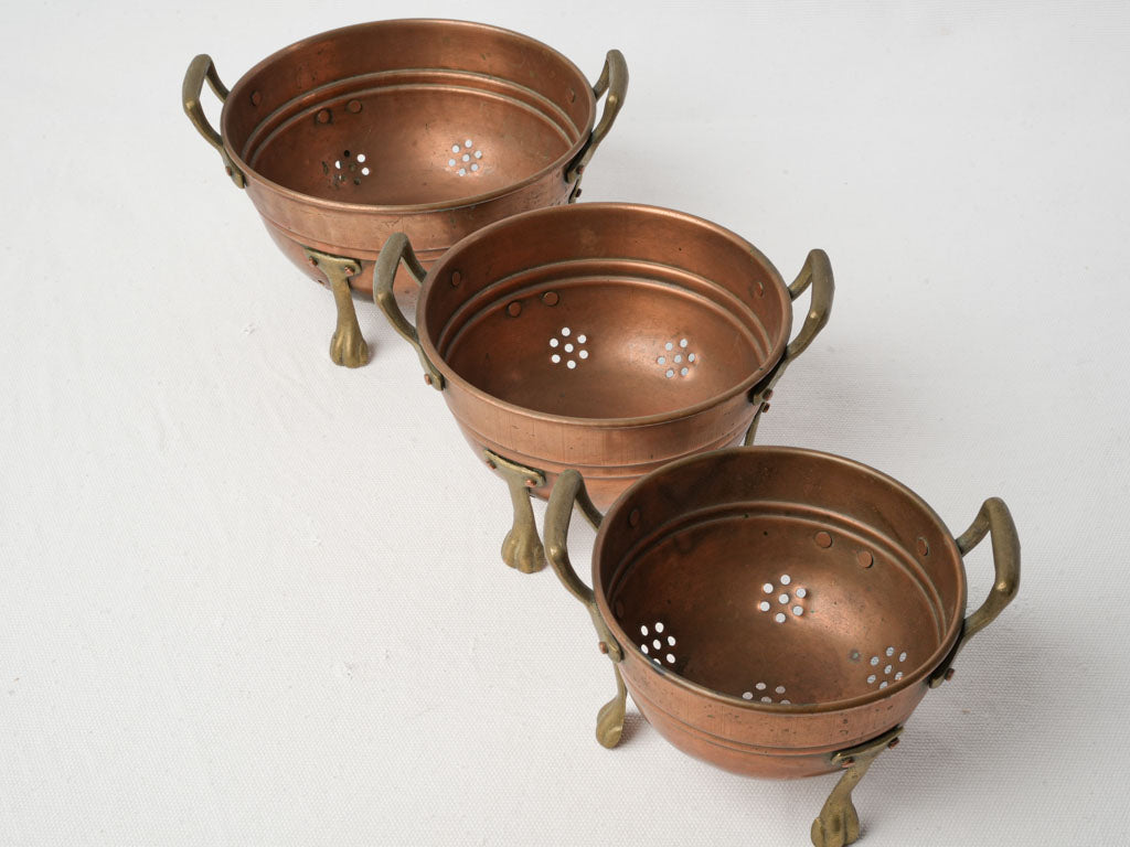 Aesthetic upscale culinary setting colanders  